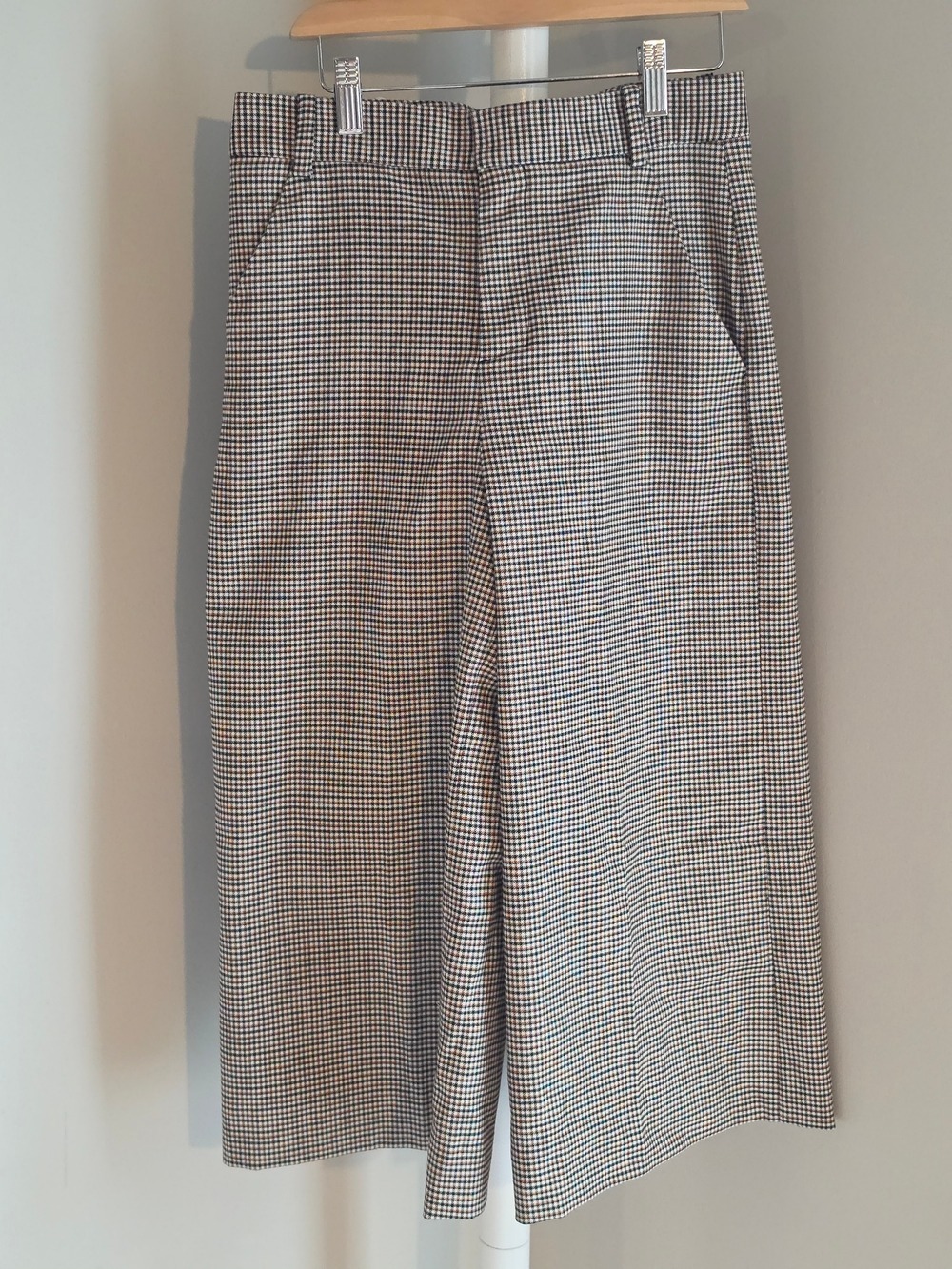 Maje Black & White Houndstooth Wide-Leg Tailored Capri Pants Size 36